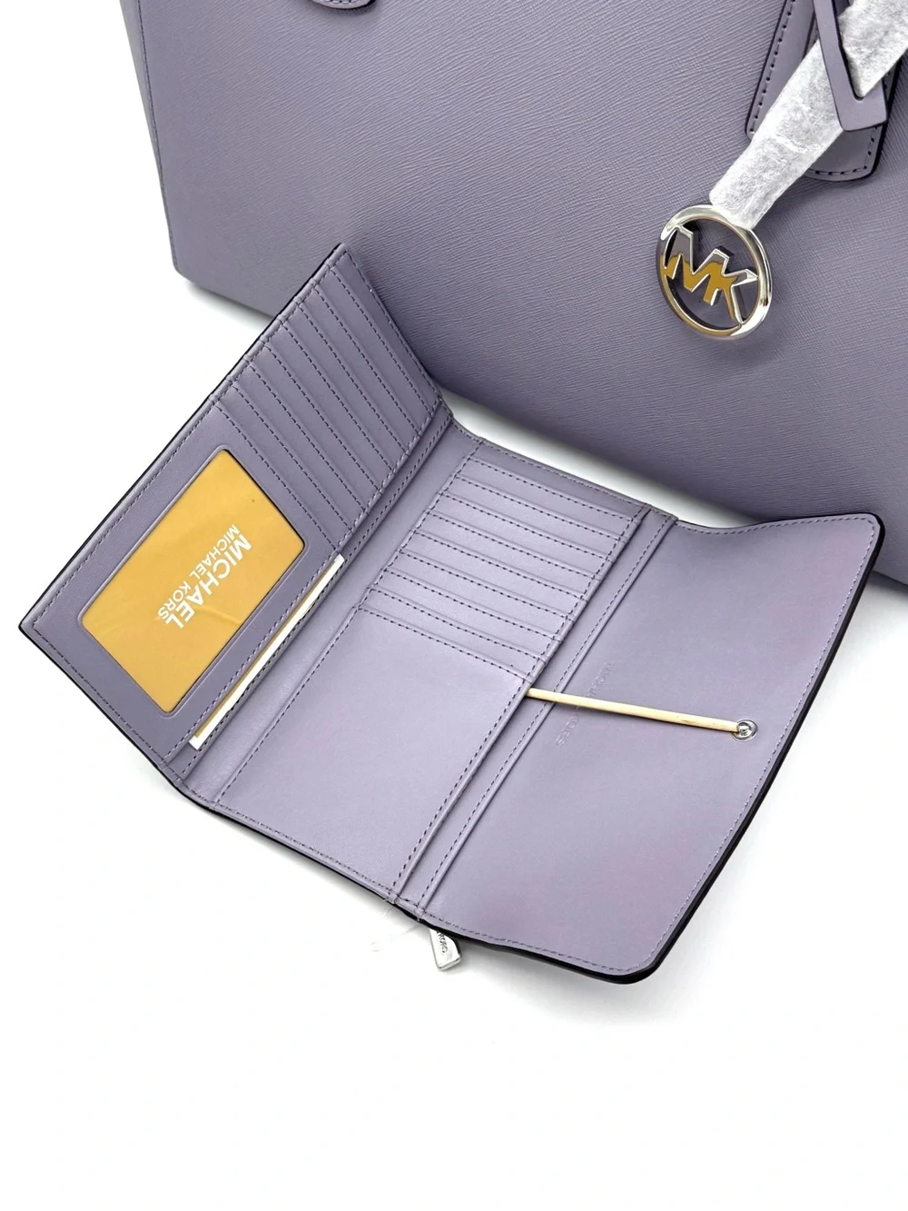 Michael Kors Voyager Large Leather Tote Bag w Matching Trifold Wallet - Lilac